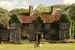 Giraffe Manor