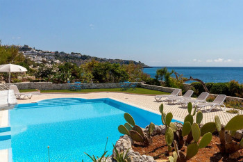 Villa a Castro