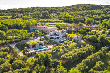 San Canzian Village Hotel 