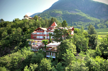 Castel Fragsburg Merano Alto Adige Sudtirol