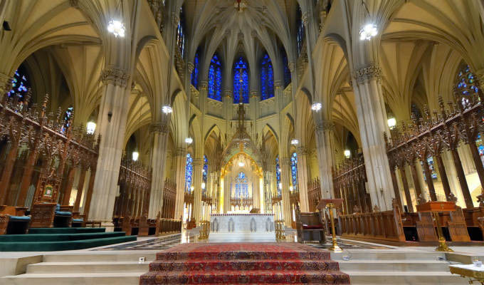 Interior of St. Patrick's Cathedral, a famed neogothic Roman Catholic Cathedral © Sean Pavone/Shutterstock - New York