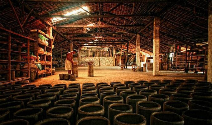 Vigan, Pottery - Philippines