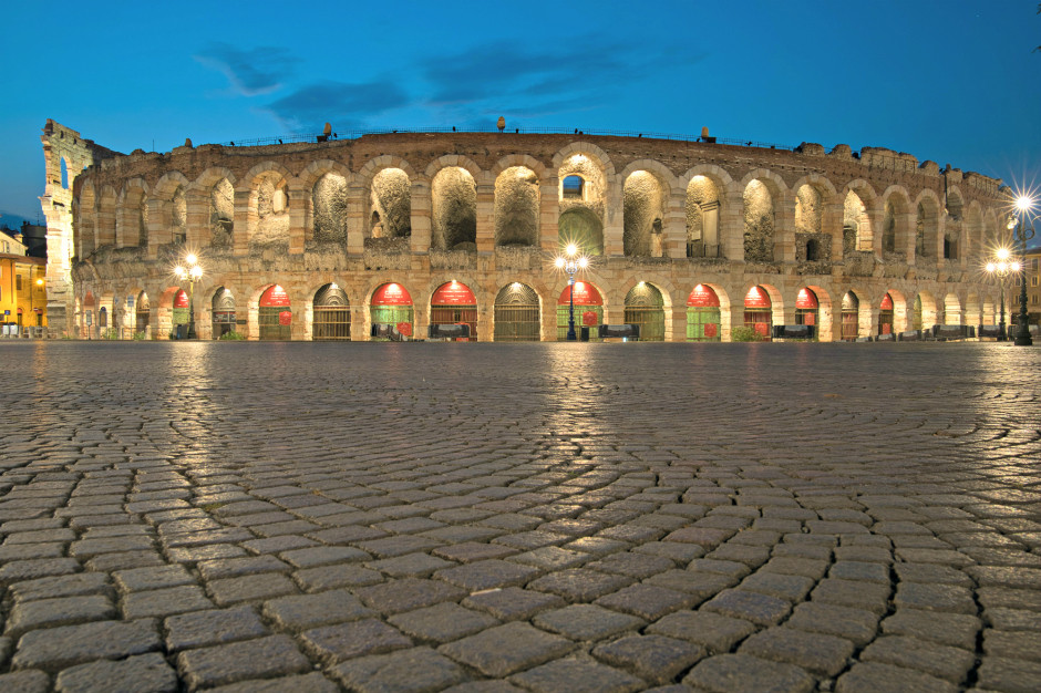  - Arena di Verona