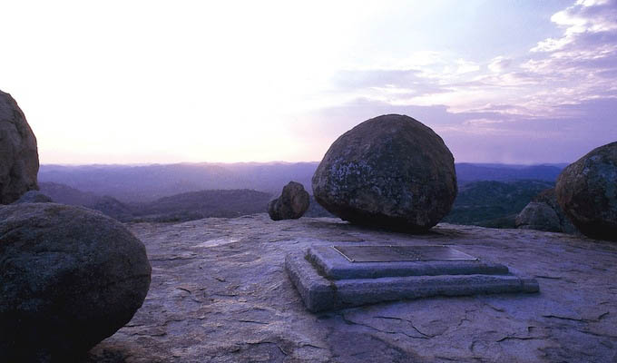 Matobo Hills, Rhodes' grave © Colin Bristow - Zimbabwe