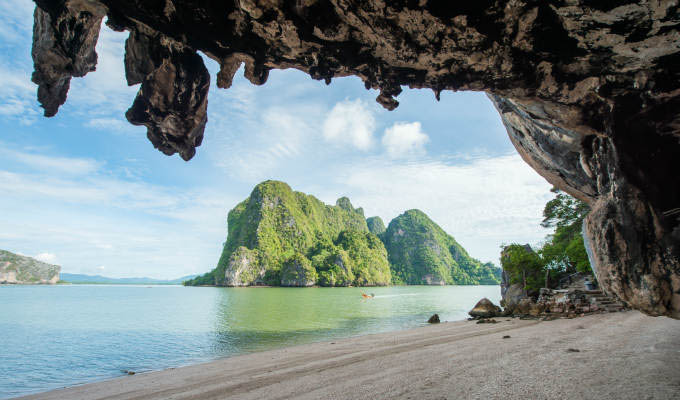 James Bond island Phang Nga © Tracy ben/Shutterstock - Phuket