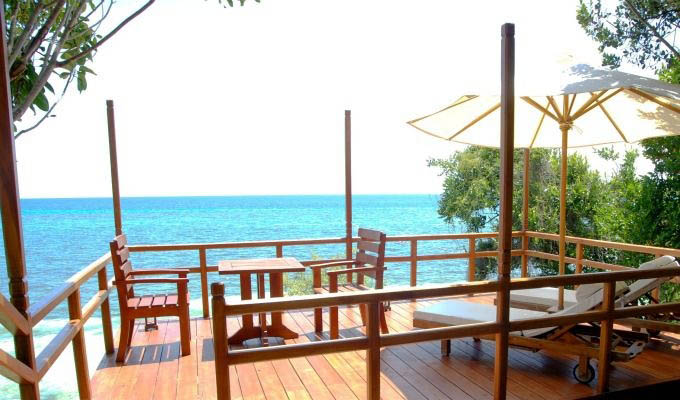 Eskaya Beach Resort & Spa, Seaview Deck - Philippines