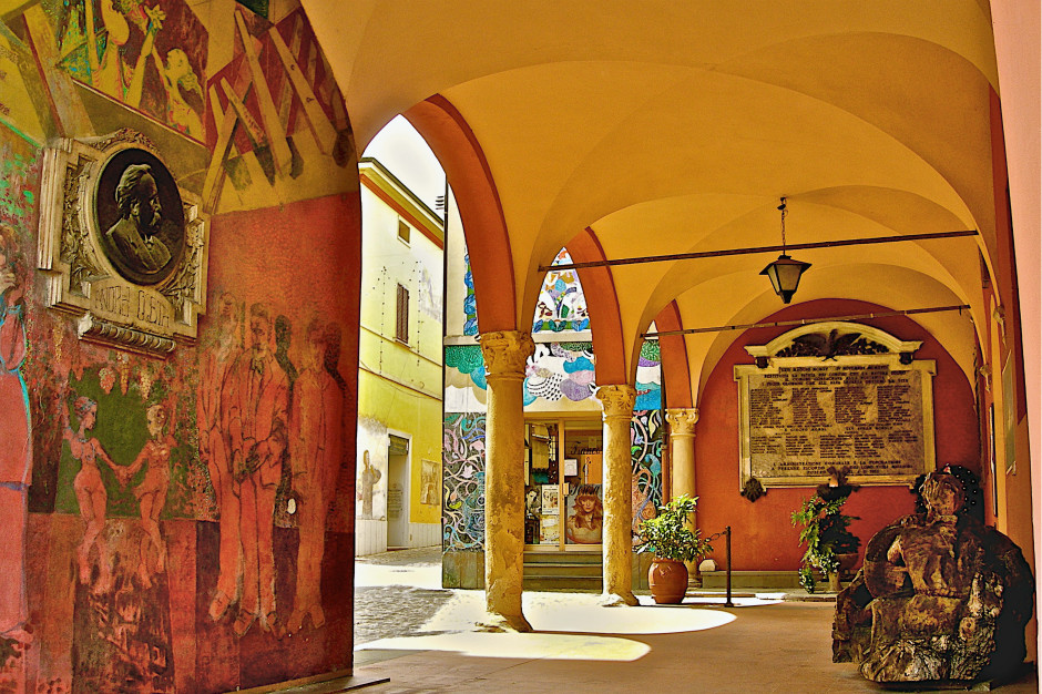 Dozza, murales