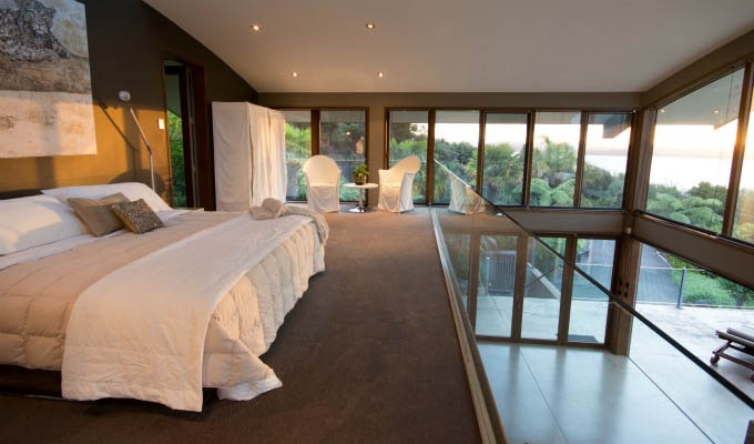 Eagles Nest Lodge, First Light Temple Villa Bedroom - New Zealand