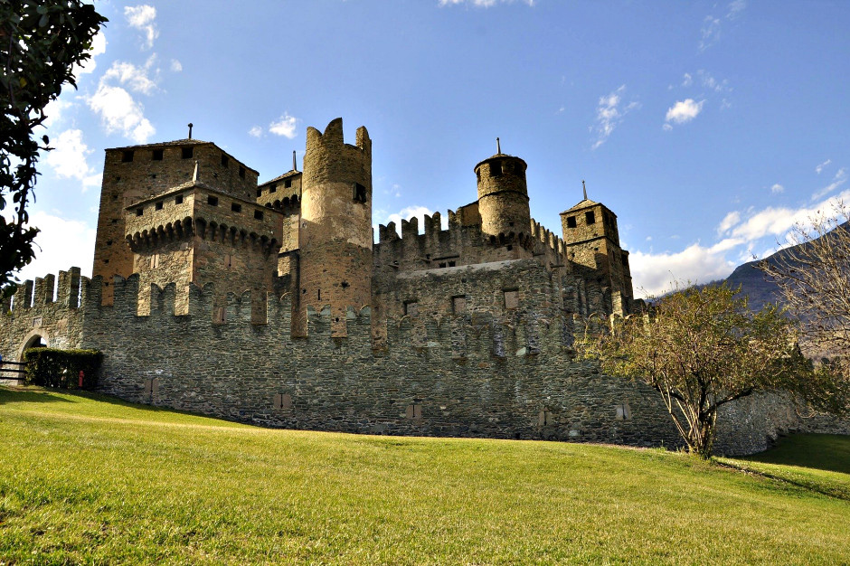 Castello di Fenis Valle d'Aosta 