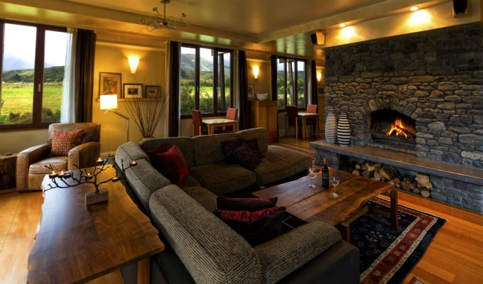 Hapuku Lodge & Tree Houses, Lodge Lounge - New Zealand
