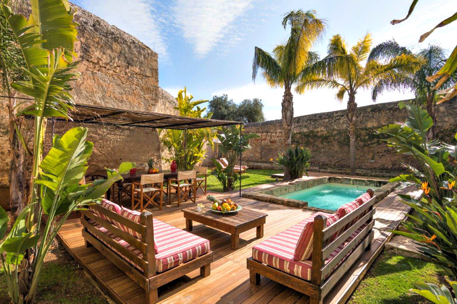  - 2 Bedrooms Villa Aranceto - giardino con piscina