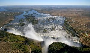 Cape Town - Victoria Falls: volo diretto!