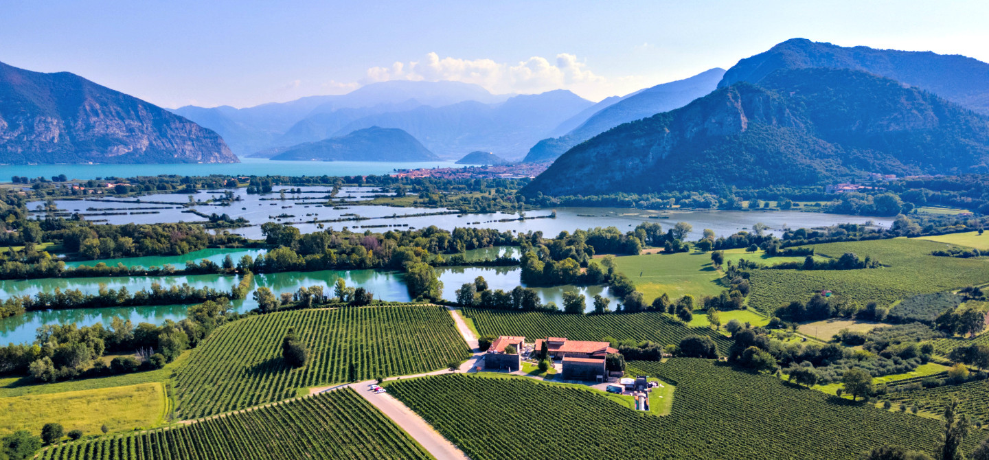 Franciacorta lago d'Iseo Vedere sull'Acqua Relais L'Albereta 