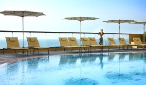 Dubai, mare all'Amwaj Rotana