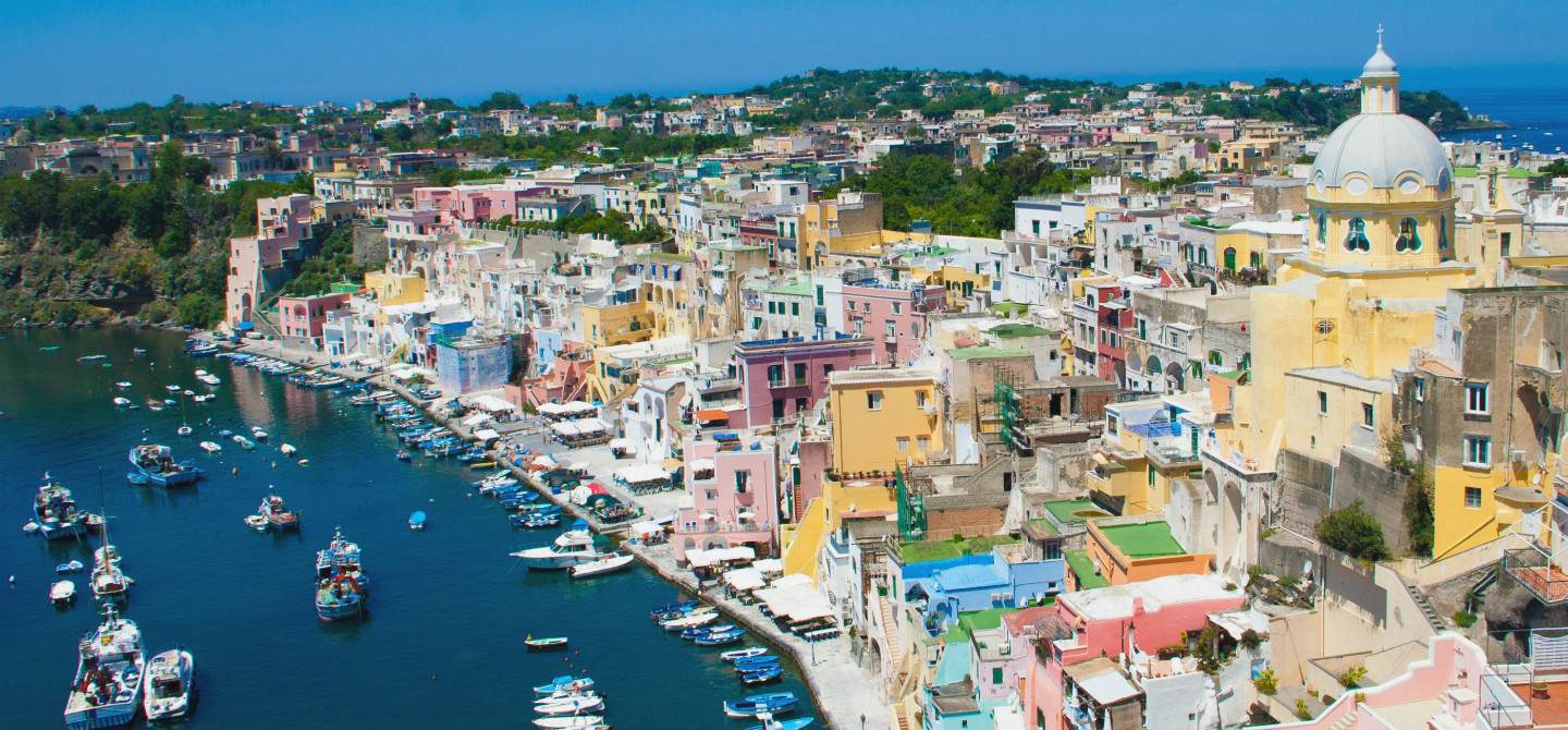 Procida: mare e relax nella Capitale della Cultura 2022